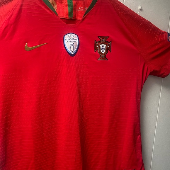 Portugal player issued jersey size XXL - Picture 8 of 10